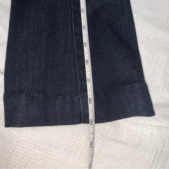 Express Slim Flare Mid Rise Size 8R - Picture 9 of 10